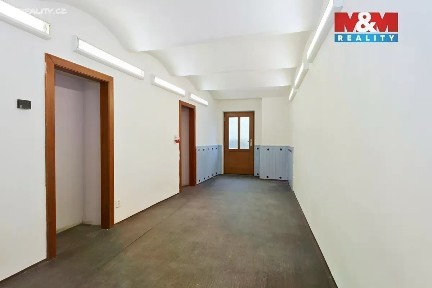 Pronájem obchodního prostoru 25 m²