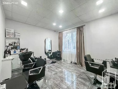 Pronájem obchodního prostoru 91 m² Praha - Dejvice