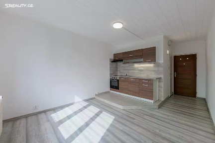 Pronájem bytu 1+kk 22 m² Mánesova, Sokolov