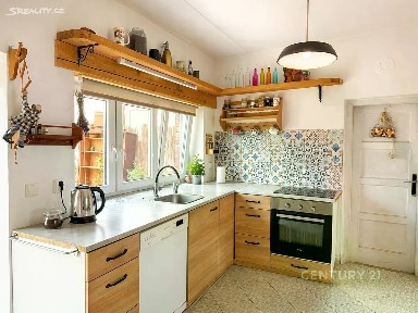 Prodej rodinného domu 200 m², pozemek 1394 m² Olbramice