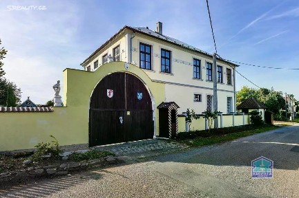 Prodej vily 310 m², pozemek 1477 m² Bor - Damnov