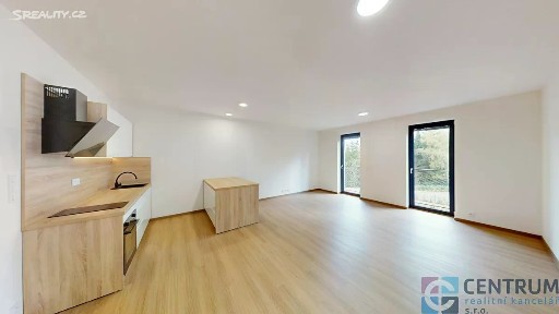 Pronájem bytu 1+kk 52 m² Krkonošská, Jablonec nad Nisou - Kokonín