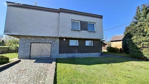 Prodej rodinného domu 250 m², pozemek 813 m² Hlubočec