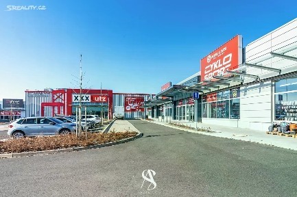 Pronájem obchodního prostoru 222 m² Kafkova, Olomouc - Slavonín