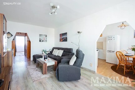 Prodej bytu 3+1 75 m² Jablonecká, Praha - Prosek