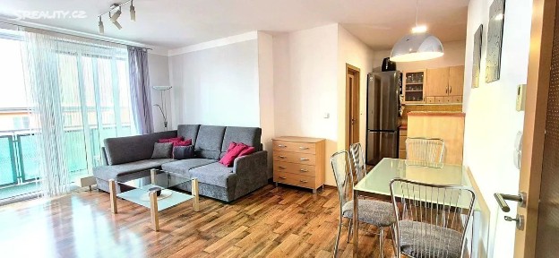 Prodej bytu 3+kk 68 m² Stará cesta, Jihlava - Helenín