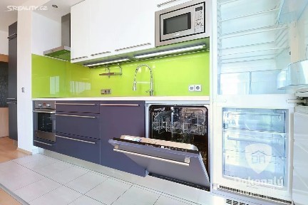 Pronájem bytu 3+kk 65 m² Jana Přibíka, Praha - Vysočany