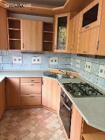 Prodej bytu 3+1 66 m² Vietnamská, Ostrava - Poruba