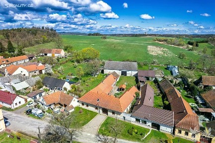 Prodej zemědělské usedlosti 172 m², pozemek 3354 m² Číčenice