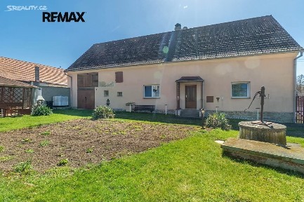 Prodej rodinného domu 98 m², pozemek 370 m² Měcholupy - Velká Černoc
