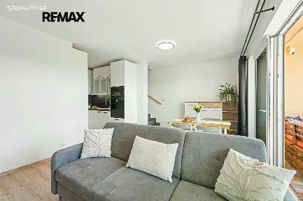 Prodej bytu 3+kk 75 m² Nová, Kouřim