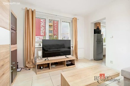 Pronájem bytu 1+1 29 m² Rodinná, Plzeň - Lobzy
