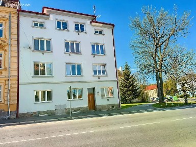Prodej bytu 2+1 63 m² Májová, Cheb