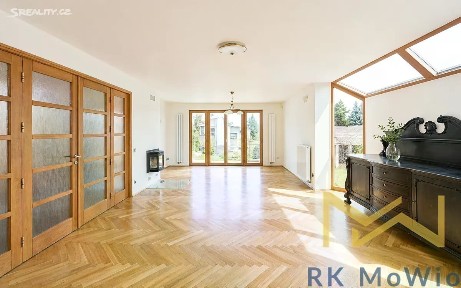 Pronájem vily 350 m², pozemek 706 m² Požárnická, Praha - Nebušice