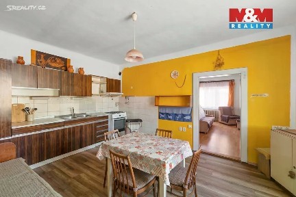 Prodej rodinného domu 162 m², pozemek 3307 m² Klobuky - Čeradice