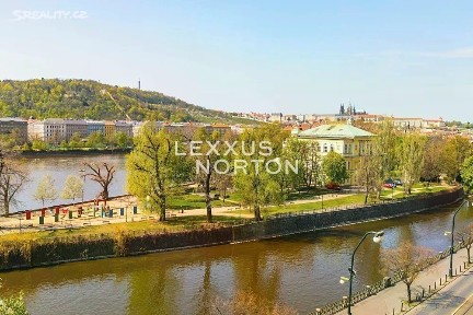 Prodej bytu 4+1 133 m² Masarykovo nábřeží, Praha - Nové Město