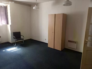 Pronájem kanceláře 28 m² Dobrovského, Praha - Holešovice