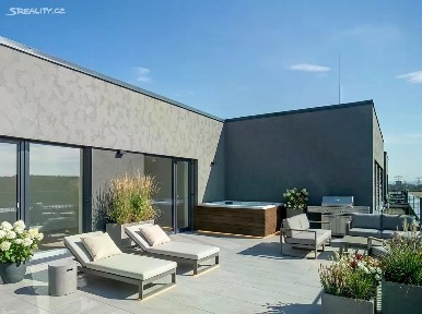 Prodej bytu 4+kk 208 m²