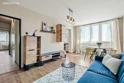 Prodej bytu 3+1 70 m² Estonská, Kladno - Kročehlavy