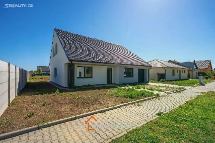 Prodej rodinného domu 230 m², pozemek 1000 m² Kupařovice