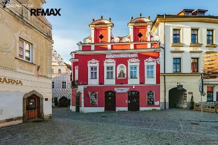 Prodej činžovního domu 266 m² Žižkovo nám., Tábor