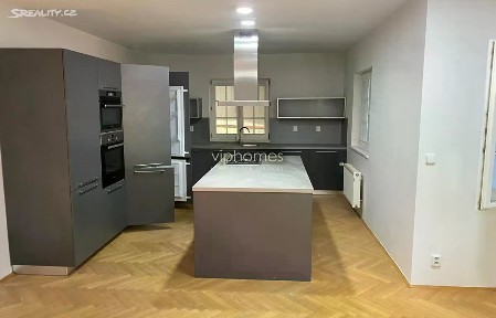 Pronájem vily 302 m², pozemek 737 m² Na Malé Šárce, Praha - Nebušice