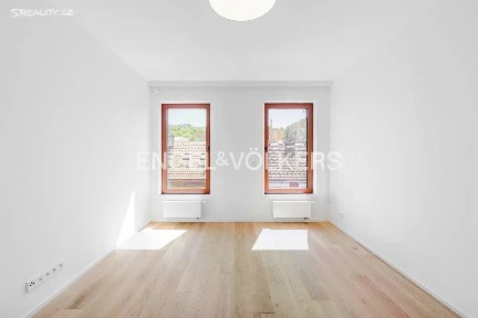 Pronájem bytu 2+kk 40 m² Musílkova, Praha - Košíře