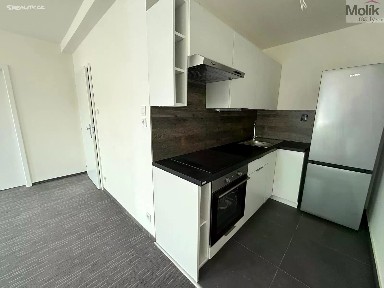 Pronájem bytu 2+kk 72 m² 28. října, Chomutov