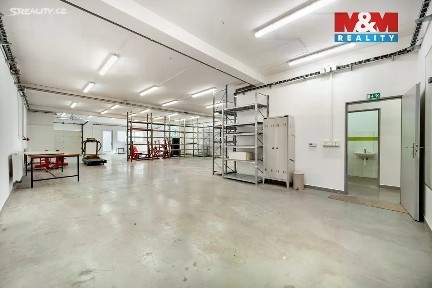 Pronájem výrobní haly, prostoru 328 m² Albrechtice