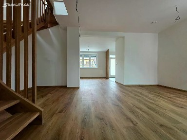 Prodej rodinného domu 123 m², pozemek 176 m² Brněnská, Šlapanice