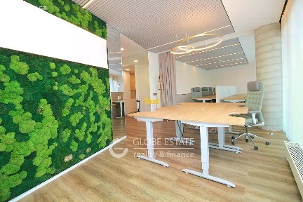 Prodej kanceláře 128 m² Praha - Karlín