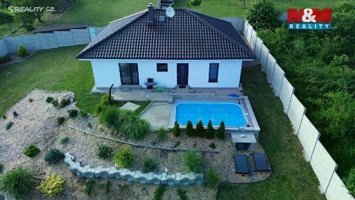 Prodej rodinného domu 92 m², pozemek 1009 m²