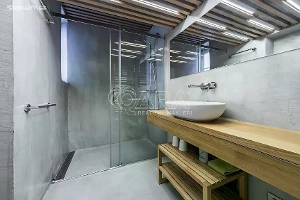 Pronájem bytu 2+kk 48 m² Novovysočanská, Praha - Vysočany