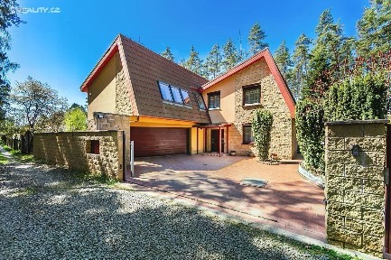 Prodej rodinného domu 274 m², pozemek 587 m² Rekreační, Plzeň - Lhota