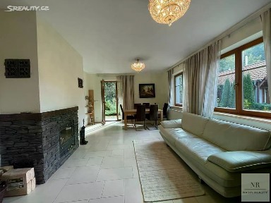 Prodej rodinného domu 170 m², pozemek 1178 m² Slovenská, Karlovy Vary