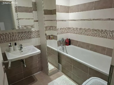 Prodej vícegeneračního domu 240 m², pozemek 339 m² Terasy II, Unhošť