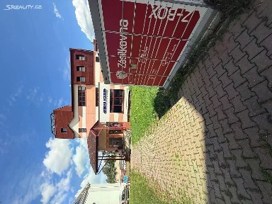 nám. Minoritů, Krnov - Pod Bezručovým vrchem