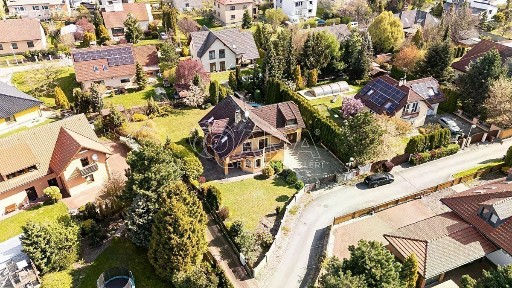Prodej rodinného domu 233 m², pozemek 1035 m² Pod Haškovcem, Příbor