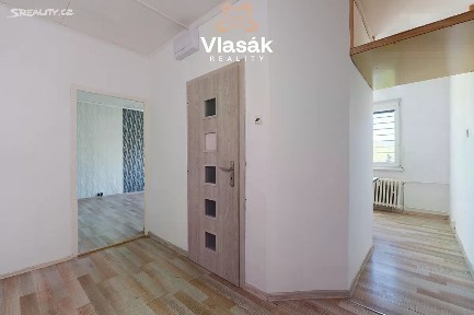 Pronájem bytu 2+1 53 m² Antonína Sovy, Bílina - Teplické Předměstí