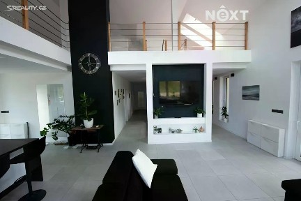 Prodej rodinného domu 263 m², pozemek 38000 m² Jestřebí - Újezd