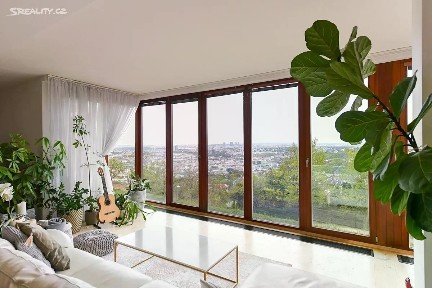 Pronájem bytu 4+1 185 m² Šermířská, Praha - Břevnov