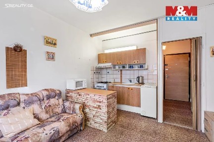 Pronájem bytu 1+1 32 m² Peškova, Ústí nad Labem - Mojžíř