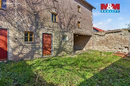 Prodej zemědělské usedlosti 90 m², pozemek 617 m² Pražská, Kněževes