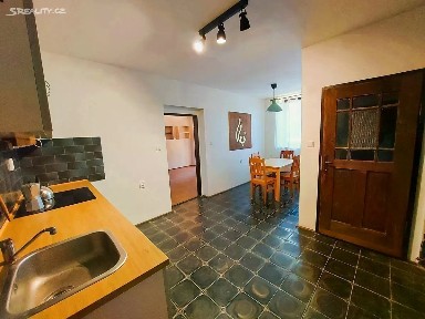 Pronájem bytu 2+1 54 m² Bukov