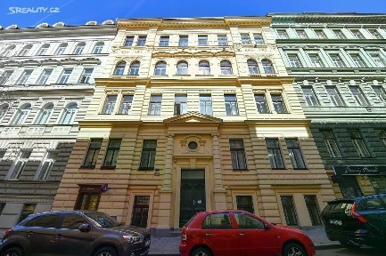 Prodej činžovního domu 92 m² Mánesova, Praha - Vinohrady