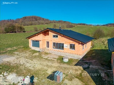 Prodej rodinného domu 225 m², pozemek 1392 m² Velké Losiny