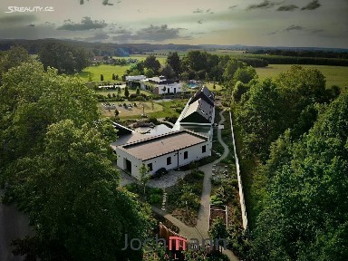 Prodej rodinného domu 396 m², pozemek 5535 m² Lipí - Kaliště u Lipí