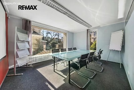 Prodej rodinného domu 398 m², pozemek 665 m² K Novému dvoru, Praha - Lhotka