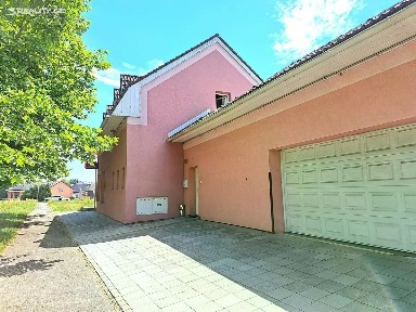 Kroměřížská, Hulín