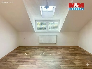 Pronájem bytu 1+1 42 m² Jedlová
